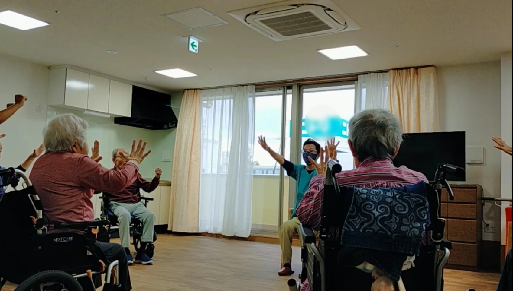 施設訪問